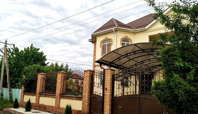 Продажа дома, 350м <sup>2</sup>, 600 сот., Краснодар, улица Вячеслава Ткачёва,  34