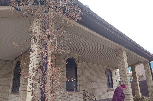 Продажа дома, 307м <sup>2</sup>, 800 сот., Краснодар, Арбатская улица,  9