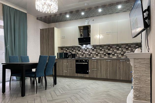 Продажа дома, 141м <sup>2</sup>, 300 сот., Краснодар, улица имени Виктора Тюрина,  18