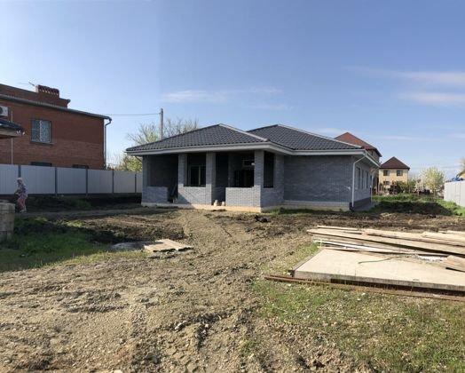 Продажа дома, 180м <sup>2</sup>, 900 сот., Краснодар, Малиновая улица,  67