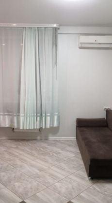 Продажа 1-комнатной квартиры, Краснодар, улица имени Сергея Есенина,  104