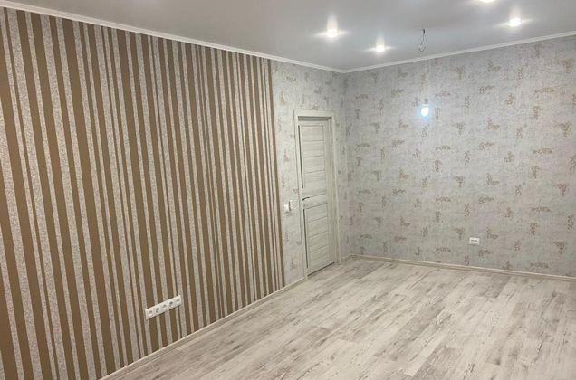 Продажа 2-комнатной квартиры, Краснодар, улица имени Сергея Есенина,  110к1