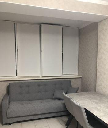 Продажа 2-комнатной квартиры, Краснодар, улица имени Сергея Есенина,  84Г