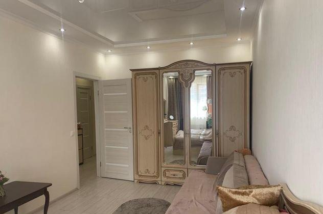 Продажа 2-комнатной квартиры, Краснодар, Командорская улица,  3к2