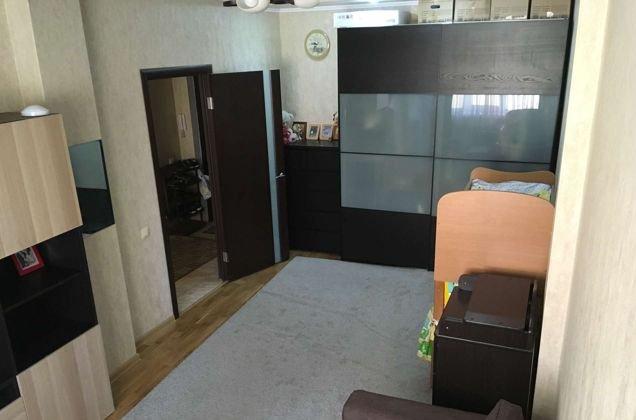 Продажа 1-комнатной квартиры, Краснодар, улица имени Сергея Есенина,  94