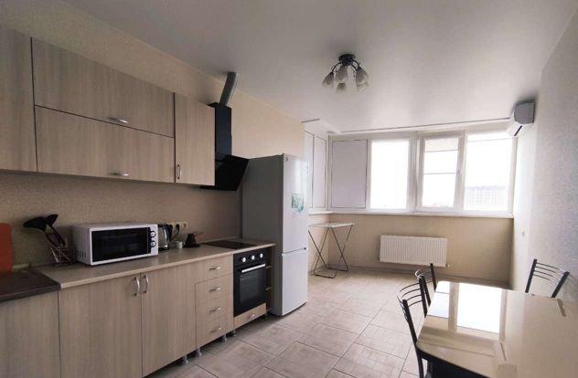 Продажа 1-комнатной квартиры, Краснодар, Командорская улица,  1к1