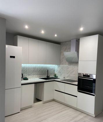 Продажа 2-комнатной квартиры, Краснодар, улица Цезаря Куникова,  24к2