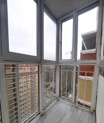 Продажа 2-комнатной квартиры, Краснодар, улица Цезаря Куникова,  24к2