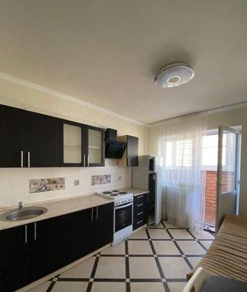 Продажа 1-комнатной квартиры, Краснодар, Российская улица,  267/3к2