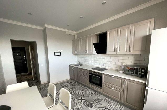 Продажа 1-комнатной квартиры, Краснодар, Октябрьская улица,  181/2к2