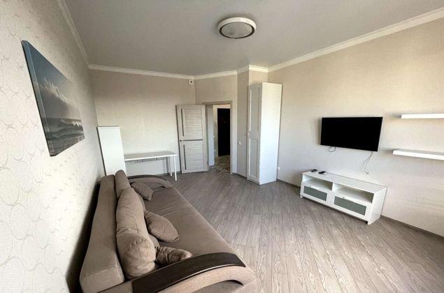 Продажа 1-комнатной квартиры, Краснодар, Октябрьская улица,  181/2к2