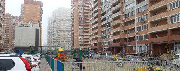 Продажа 2-комнатной квартиры, Краснодар, Морская улица,  43