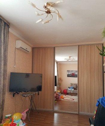 Продажа 2-комнатной квартиры, Краснодар, Городская улица,  8