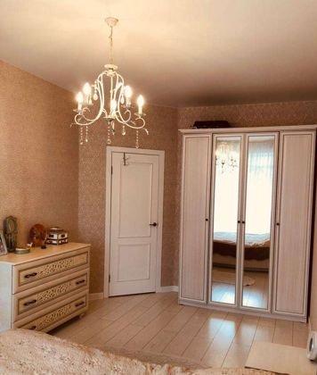 Продажа 1-комнатной квартиры, Краснодар, улица имени Сергея Есенина,  129/5