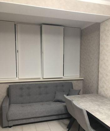 Продажа 2-комнатной квартиры, Краснодар, улица имени Сергея Есенина,  84Г