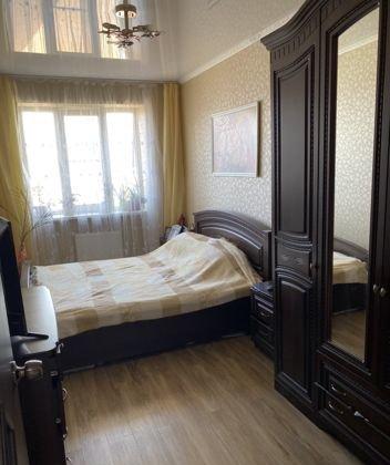 Продажа 2-комнатной квартиры, Краснодар, улица имени Сергея Есенина,  86