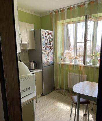 Продажа 2-комнатной квартиры, Краснодар, улица имени Сергея Есенина,  86