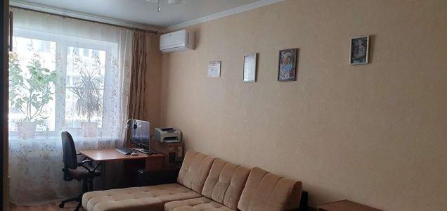 Продажа 2-комнатной квартиры, Краснодар, улица Рахманинова,  21к2
