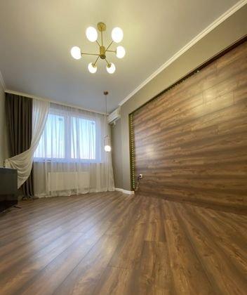 Продажа 2-комнатной квартиры, Краснодар, улица Адмирала Крузенштерна,  6/3