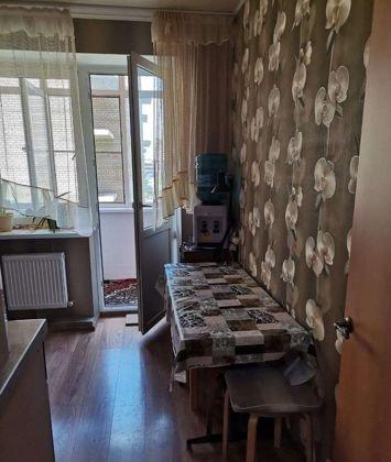 Продажа 1-комнатной квартиры, Краснодар, улица имени Сергея Есенина,  135