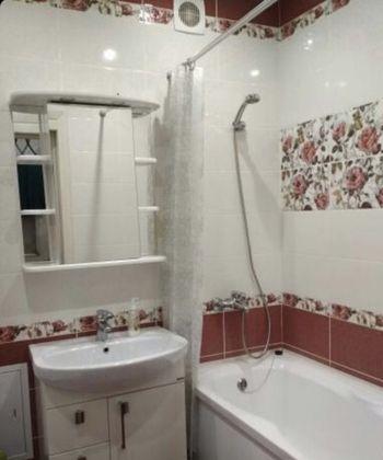 Продажа 2-комнатной квартиры, Краснодар, улица имени Сергея Есенина,  131