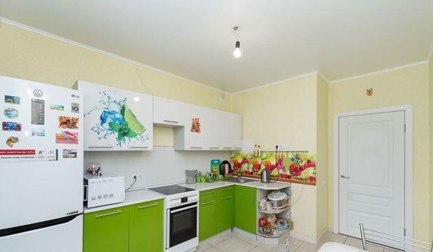 Продажа 2-комнатной квартиры, Краснодар, улица имени Сергея Есенина,  104