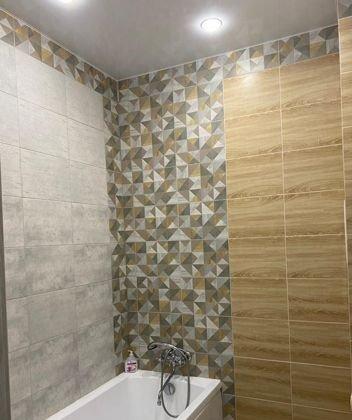 Продажа 2-комнатной квартиры, Краснодар, улица имени Сергея Есенина,  110к1