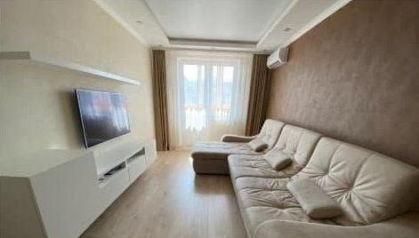 Продажа 2-комнатной квартиры, Краснодар, Тепличная улица,  62/1к1