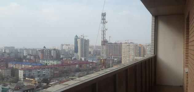 Продажа 2-комнатной квартиры, Краснодар, Морская улица,  43