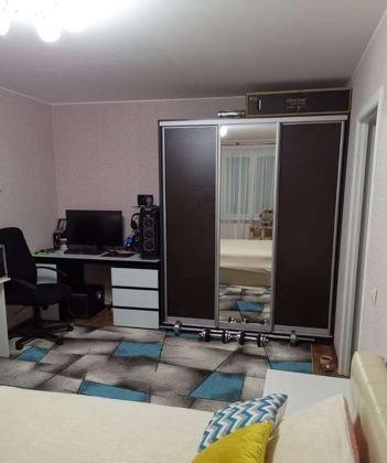 Продажа 1-комнатной квартиры, Краснодар, улица Героев-Разведчиков,  21/2