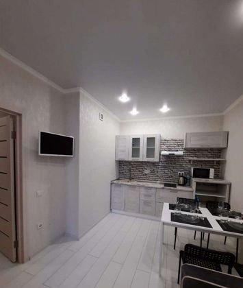 Продажа 1-комнатной квартиры, Краснодар, улица имени Героя Николая Шевелёва,  2