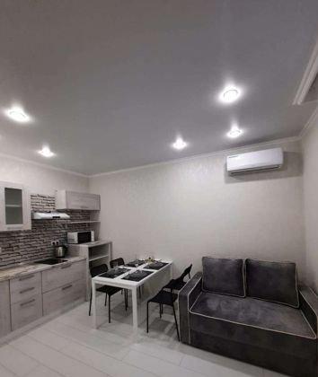 Продажа 1-комнатной квартиры, Краснодар, улица имени Героя Николая Шевелёва,  2