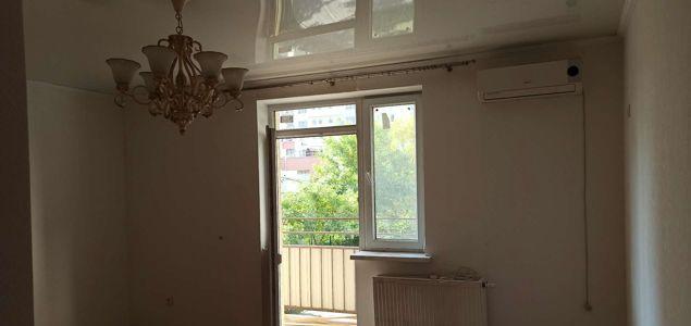 Продажа 2-комнатной квартиры, Краснодар, улица имени 40-летия Победы,  111