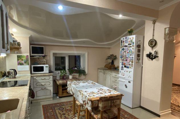 Продажа 2-комнатной квартиры, Краснодар, Черкасская улица,  109