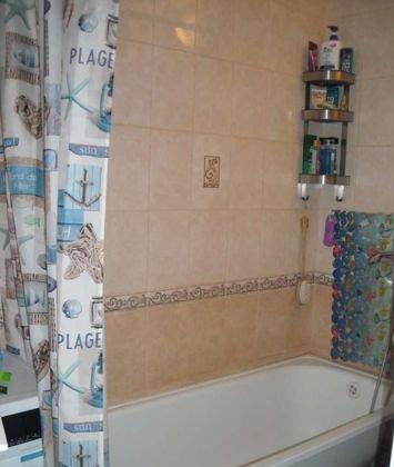 Продажа 2-комнатной квартиры, Краснодар, улица Героя А.А. Аверкиева,  22