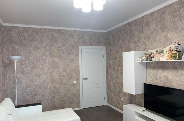 Продажа 2-комнатной квартиры, Краснодар, улица имени Героя Николая Шевелёва,  3/1