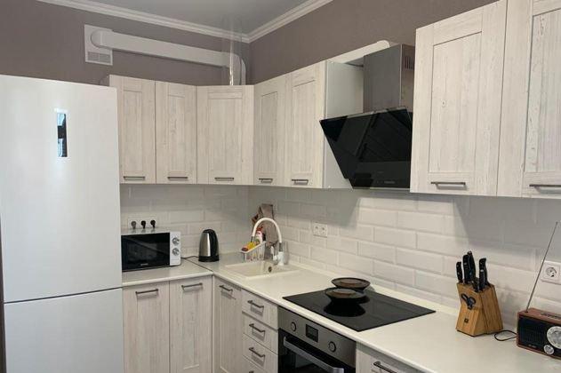 Продажа 2-комнатной квартиры, Краснодар, улица имени Героя Николая Шевелёва,  3/1