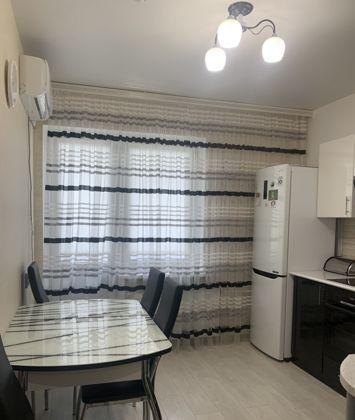 Продажа 2-комнатной квартиры, Краснодар, улица имени 40-летия Победы,  188