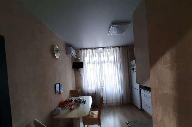 Продажа 2-комнатной квартиры, Краснодар, улица имени Героя Николая Шевелёва,  1