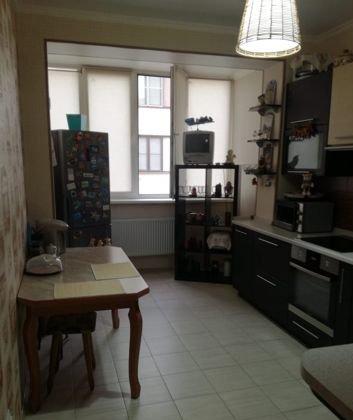 Продажа 2-комнатной квартиры, Краснодар, улица имени Сергея Есенина,  82/4