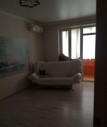 Продажа 2-комнатной квартиры, Краснодар, улица имени Сергея Есенина,  82/4