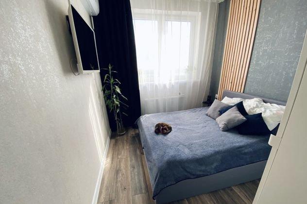 Продажа 2-комнатной квартиры, Краснодар, улица Адмирала Крузенштерна,  6