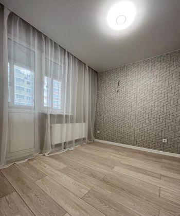 Продажа 2-комнатной квартиры, Краснодар, улица Цезаря Куникова,  24к1