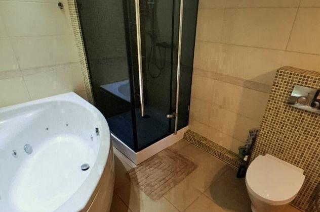 Продажа 2-комнатной квартиры, Краснодар, Черкасская улица,  60/1