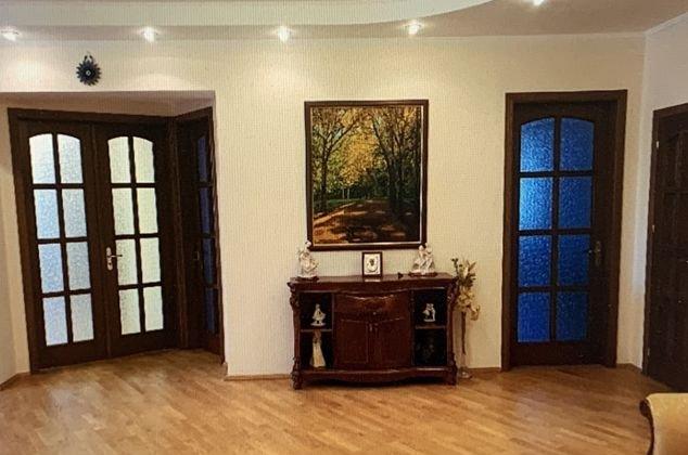 Продажа 2-комнатной квартиры, Краснодар, улица Героя А.А. Аверкиева,  8