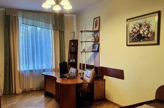 Продажа 2-комнатной квартиры, Краснодар, улица Героя А.А. Аверкиева,  8