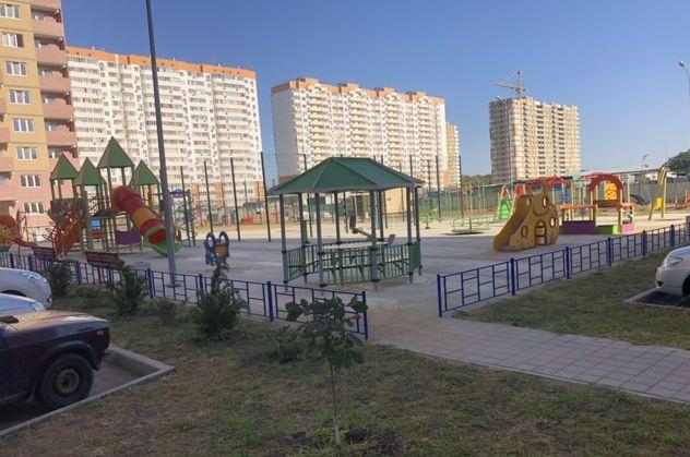 Продажа 1-комнатной квартиры, Краснодар, улица имени 40-летия Победы,  186к1