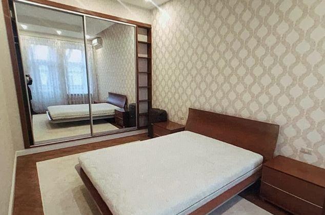 Продажа 2-комнатной квартиры, Краснодар, улица им. Героя Сарабеева В.И.,  7