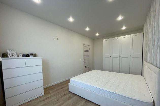 Продажа 2-комнатной квартиры, Краснодар, улица Героев-Разведчиков,  8к1