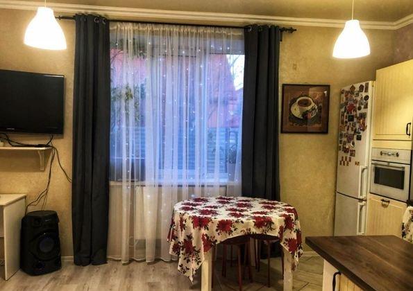 Продажа 1-комнатной квартиры, Краснодар, улица имени Г.М. Плотниченко,  57